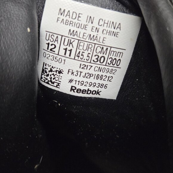 Athletic_Shoes